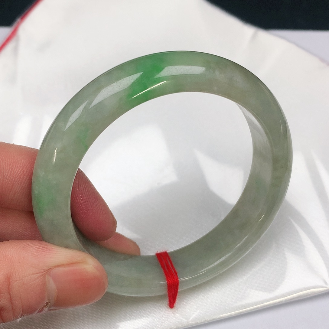 翡翠手镯未镶嵌圈55