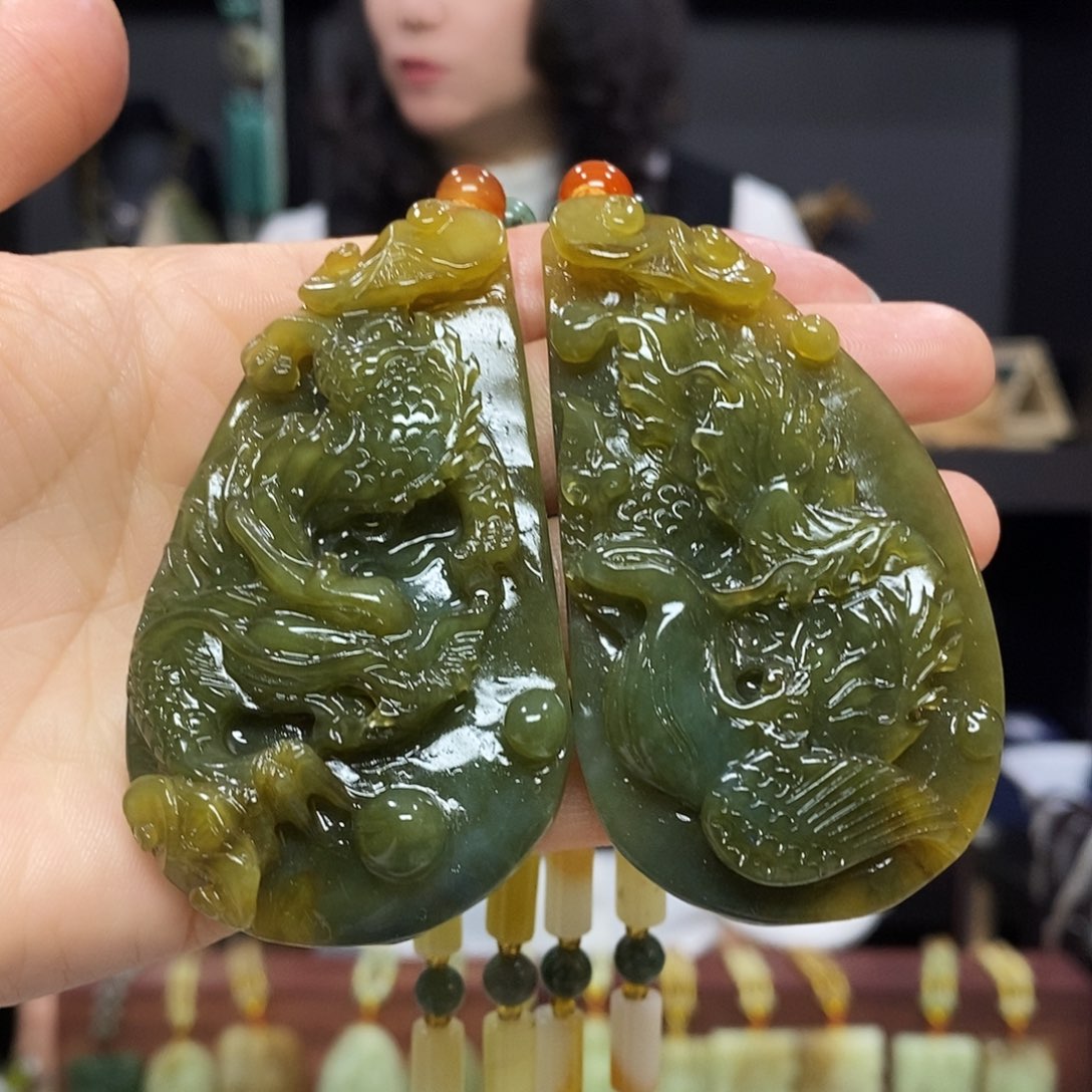 岫玉挂件吊坠未镶嵌