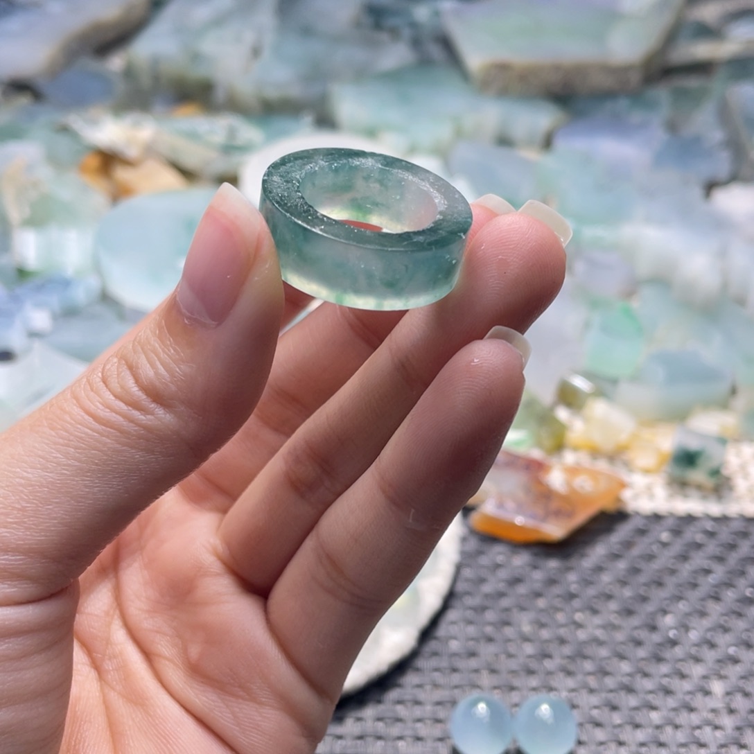 心***冻定制翡翠未镶嵌翡翠