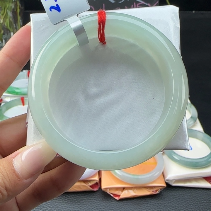 未镶嵌手镯翡翠翡翠手镯