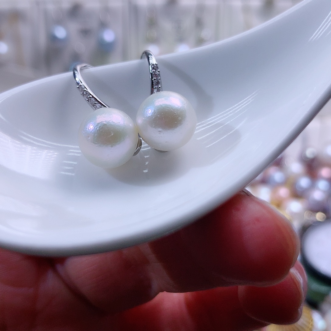 淡水珍珠耳饰未镶嵌