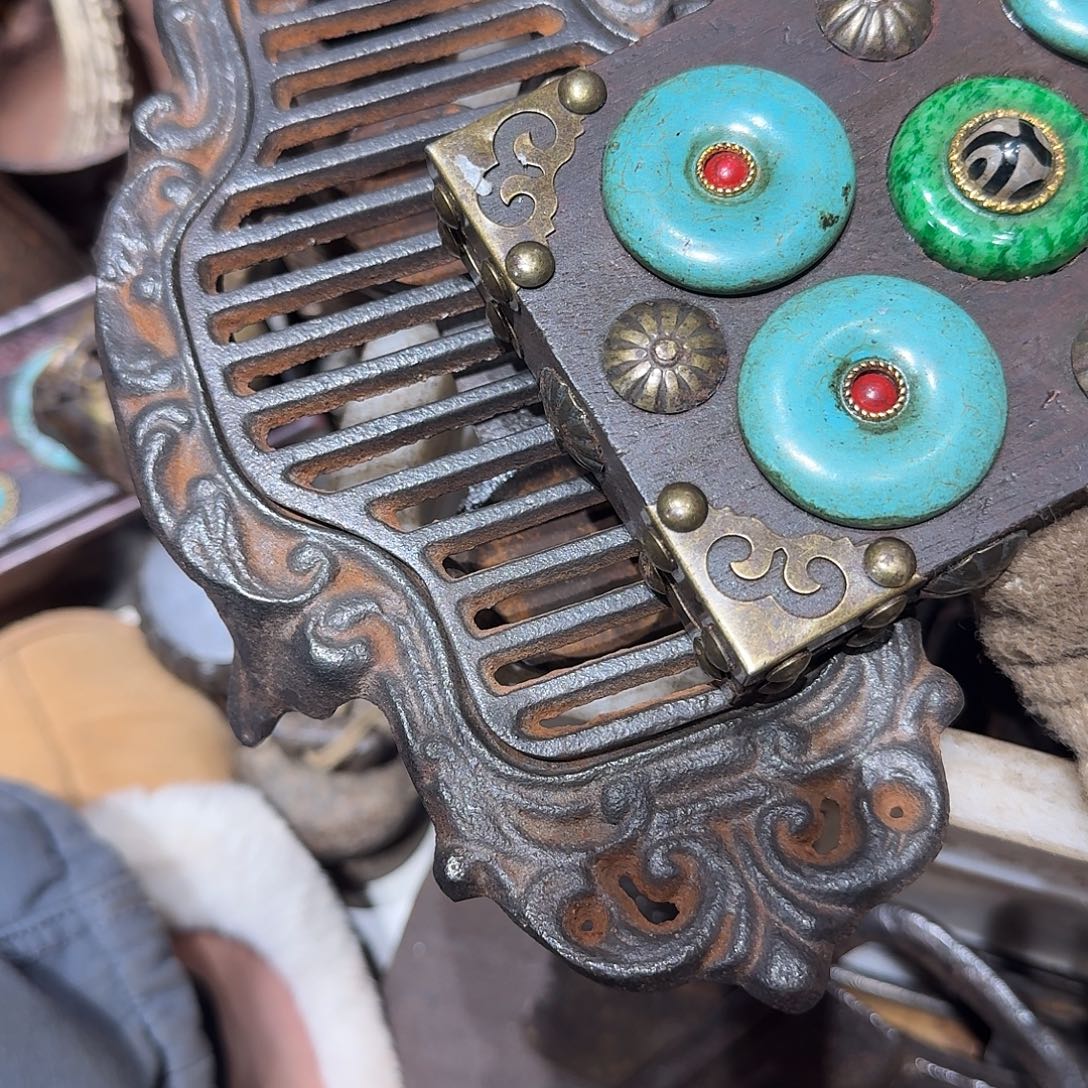 九***猫一物一图，工艺品。