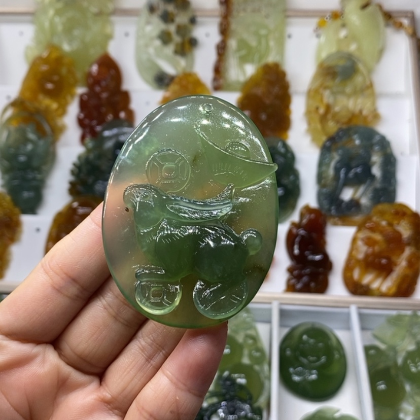 【闪购商品】未镶嵌蛇纹石玉颈饰