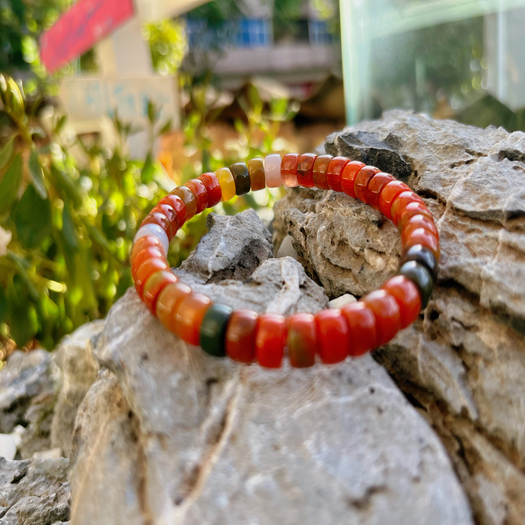 天然包浆南红直切    多样性发货
