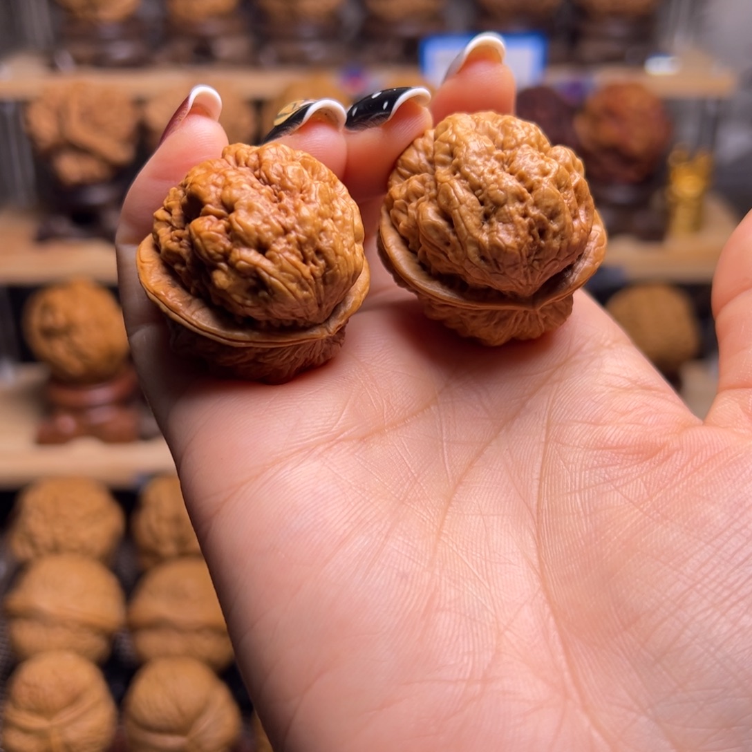 把件桃核血舍利H11、34……