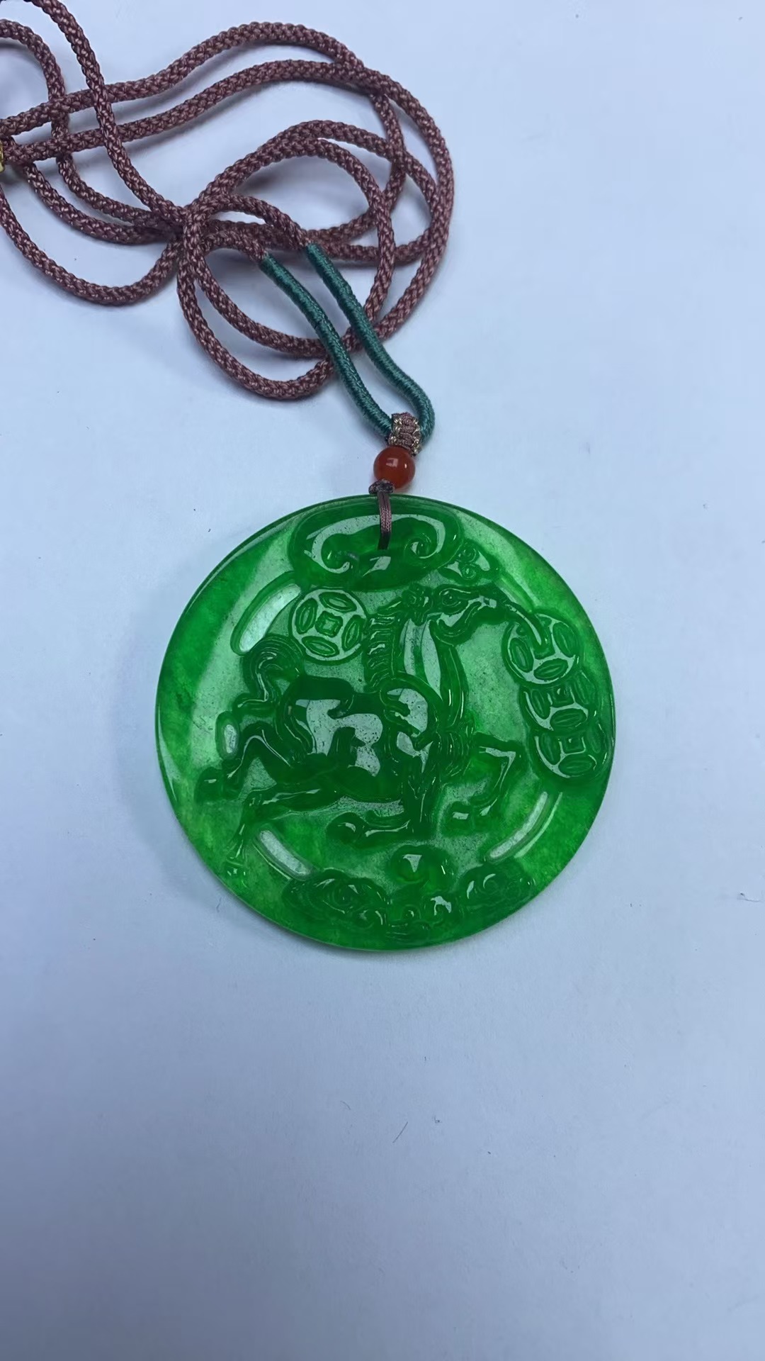 YY22【邂逅翡翠高冰吊坠，冰透绿意，开启浪漫时光】