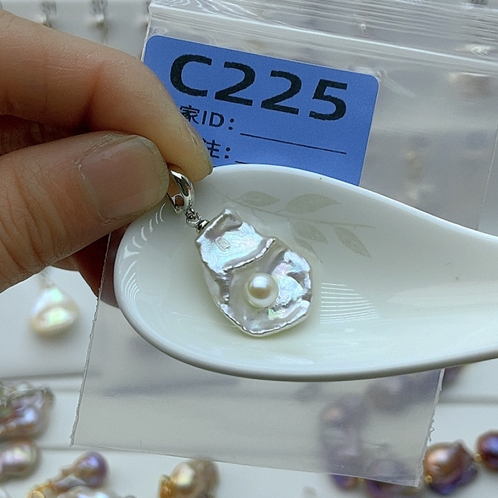 淡水珍珠颈饰未镶嵌