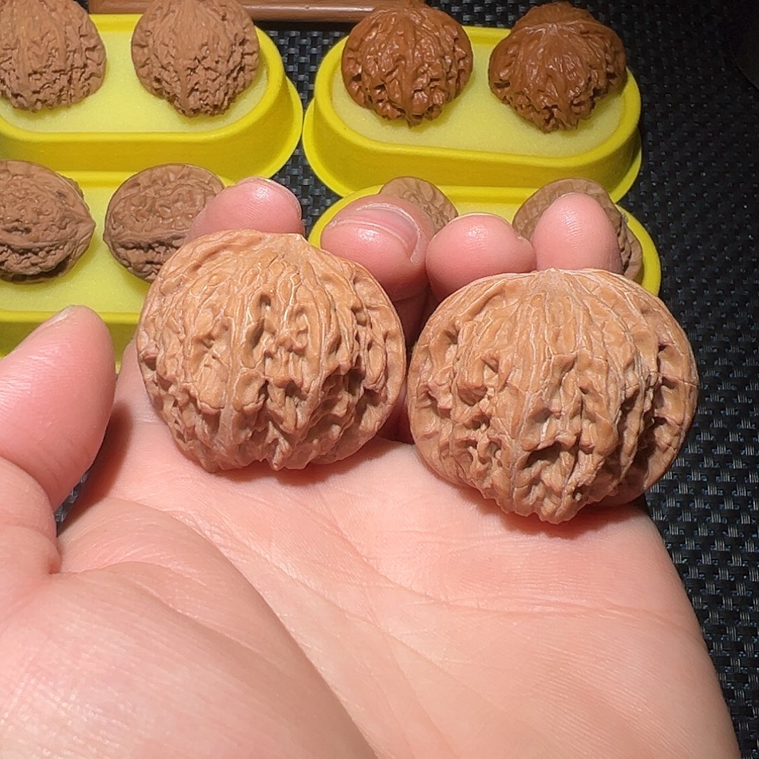 文玩核桃吊坠山地磨盘 核桃