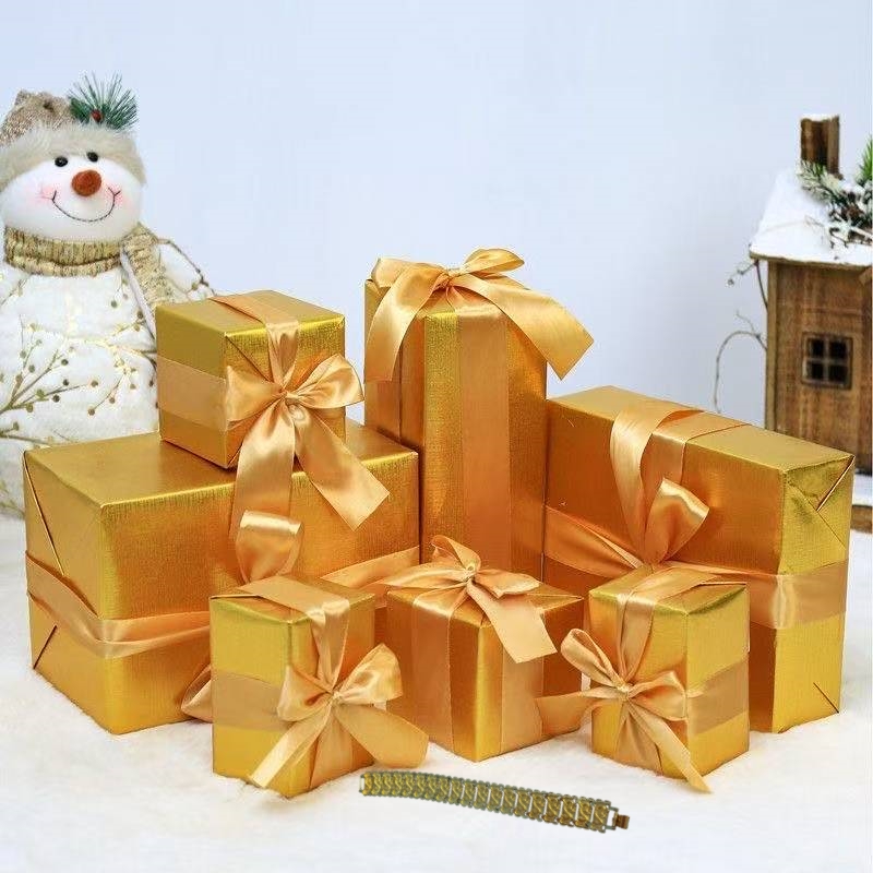 SL-13原创春节风格轻奢风精美礼盒挂件