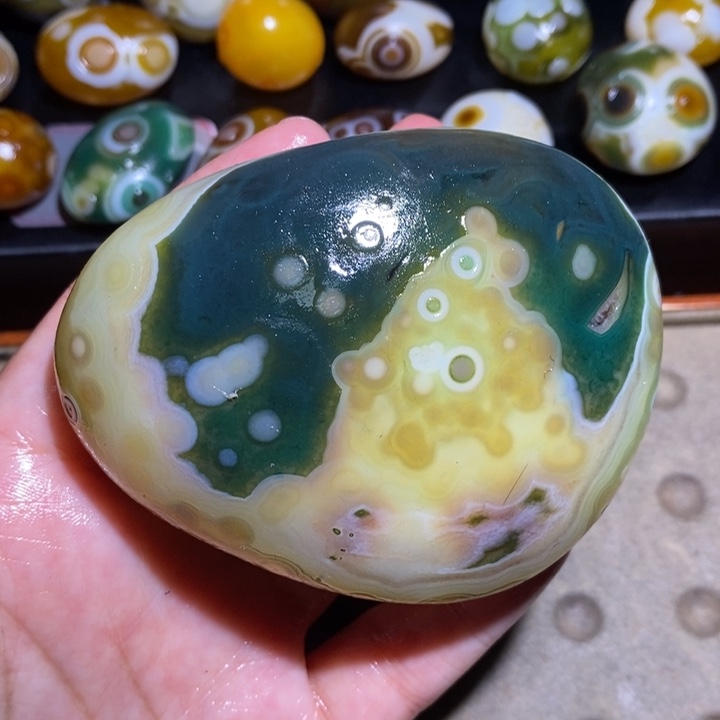 玛瑙/玉髓未镶嵌珠宝半成品