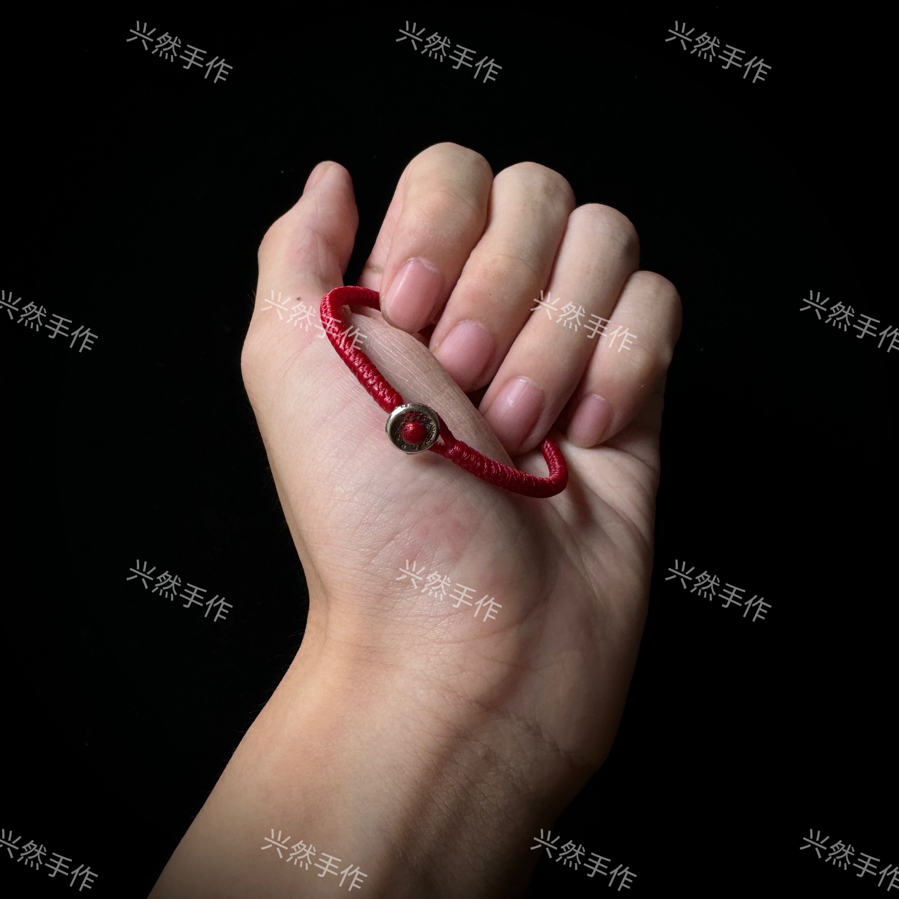 925银布艺手链 （山贵花钱）平安扣高光蜡线金刚结红绳