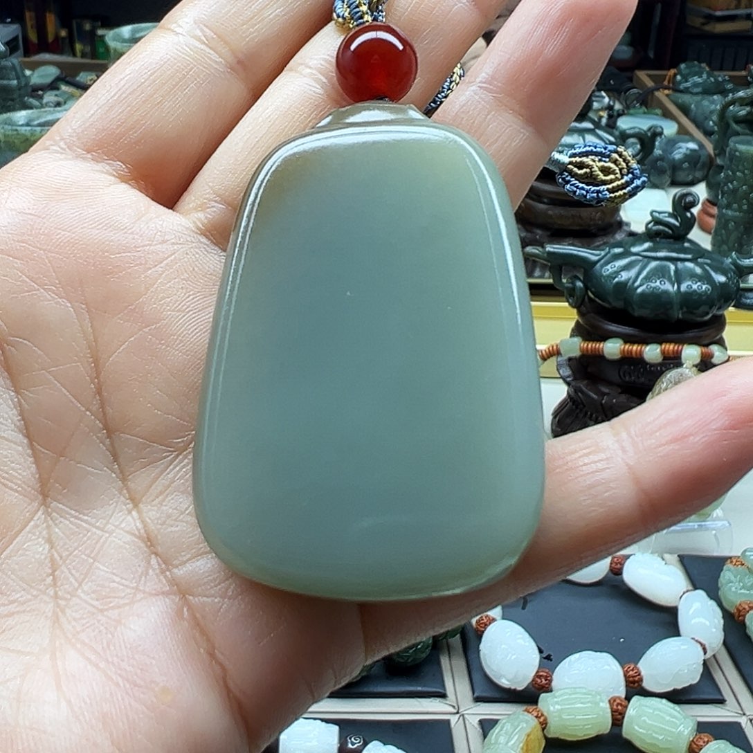 和田玉未镶嵌挂件