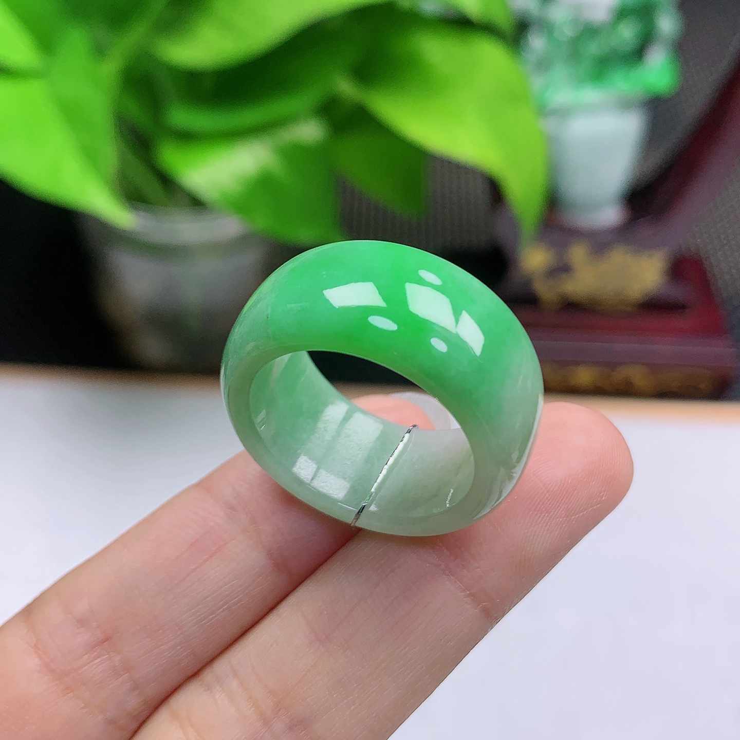 A00236天然缅甸翡翠A货飘阳绿扳指玉石戒指22*23内径20mm
