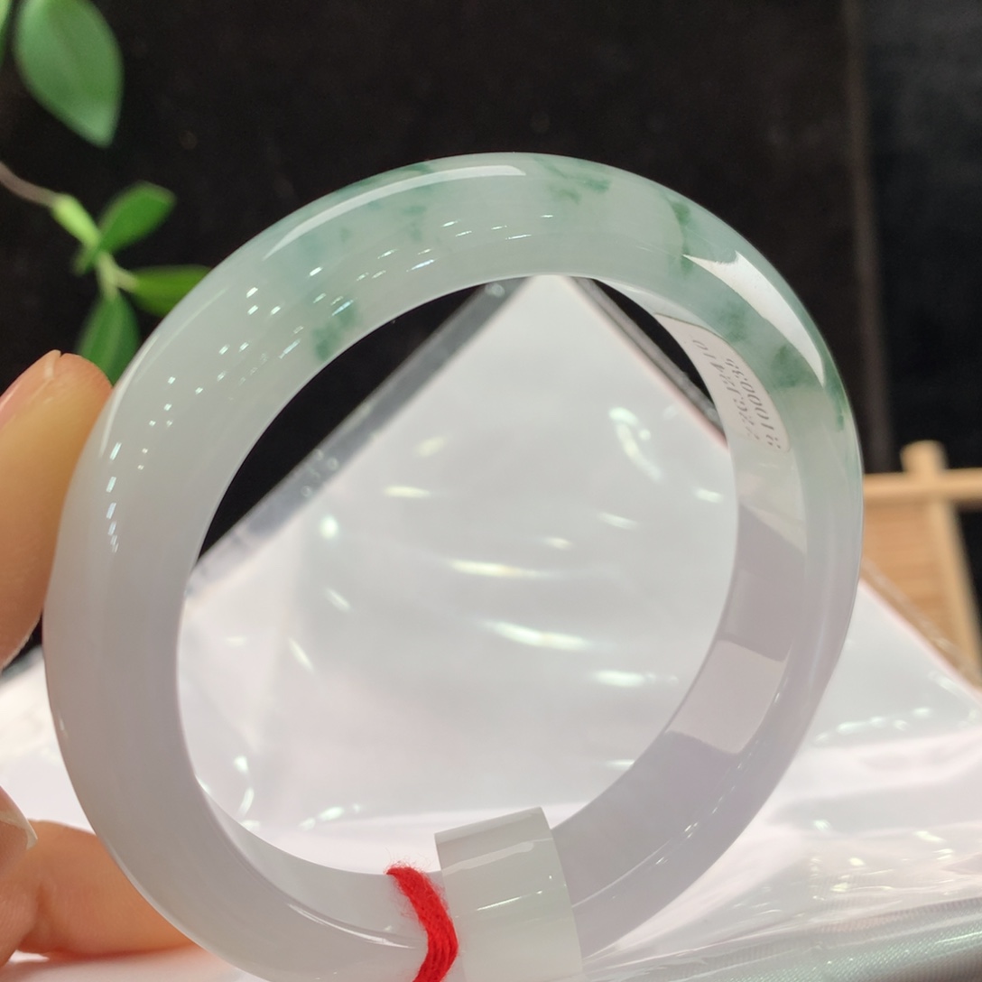 翡翠手镯未镶嵌111-0035