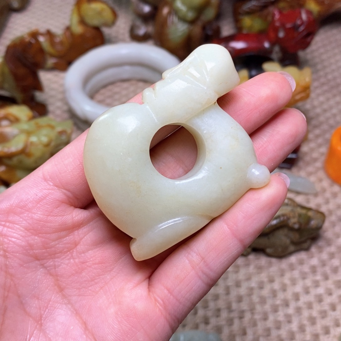 白玉菩提吊坠白玉菩提白玉菩提摆件