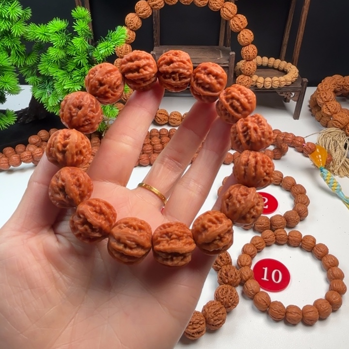 海***哥文玩核桃手串小核桃3