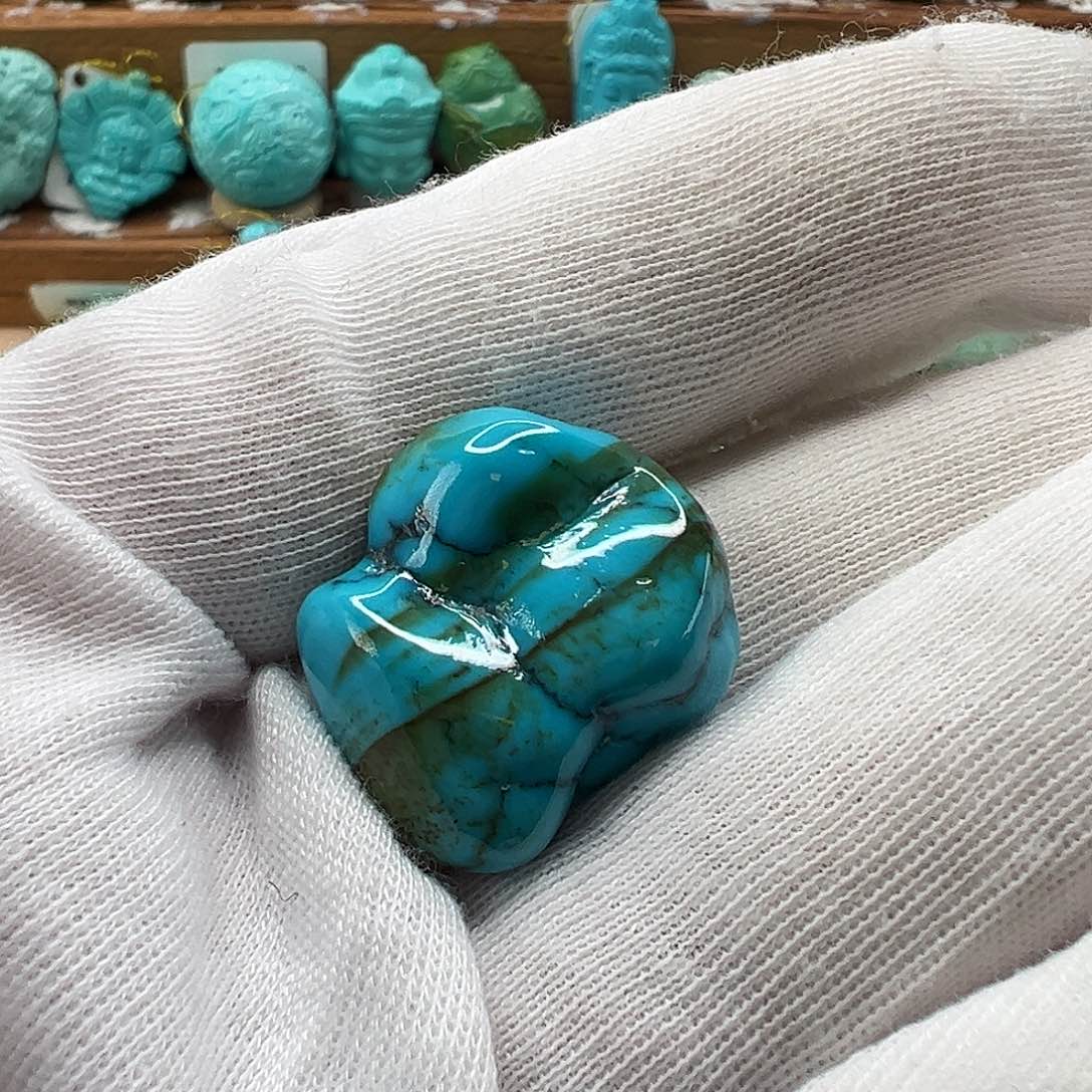 绿松石配饰未镶嵌