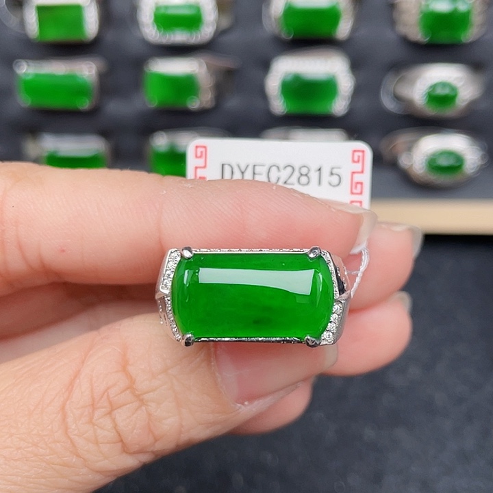 翡翠戒指银S925镶嵌澳*航没有运费险编号2815