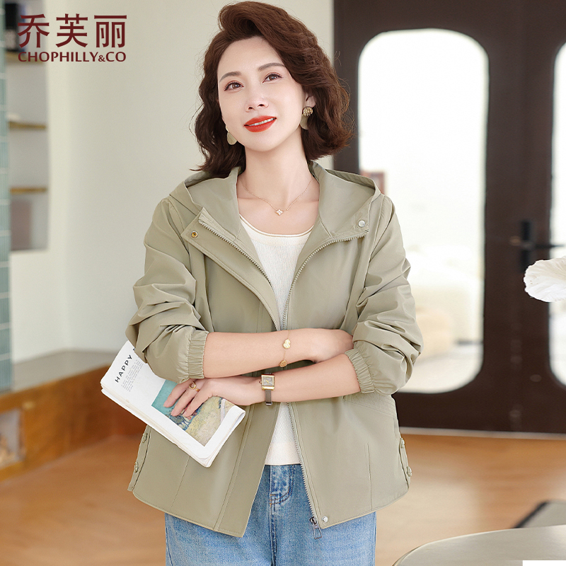 妈妈秋装外套2025新款40-50岁大码中老年女春秋洋气休闲夹克上衣