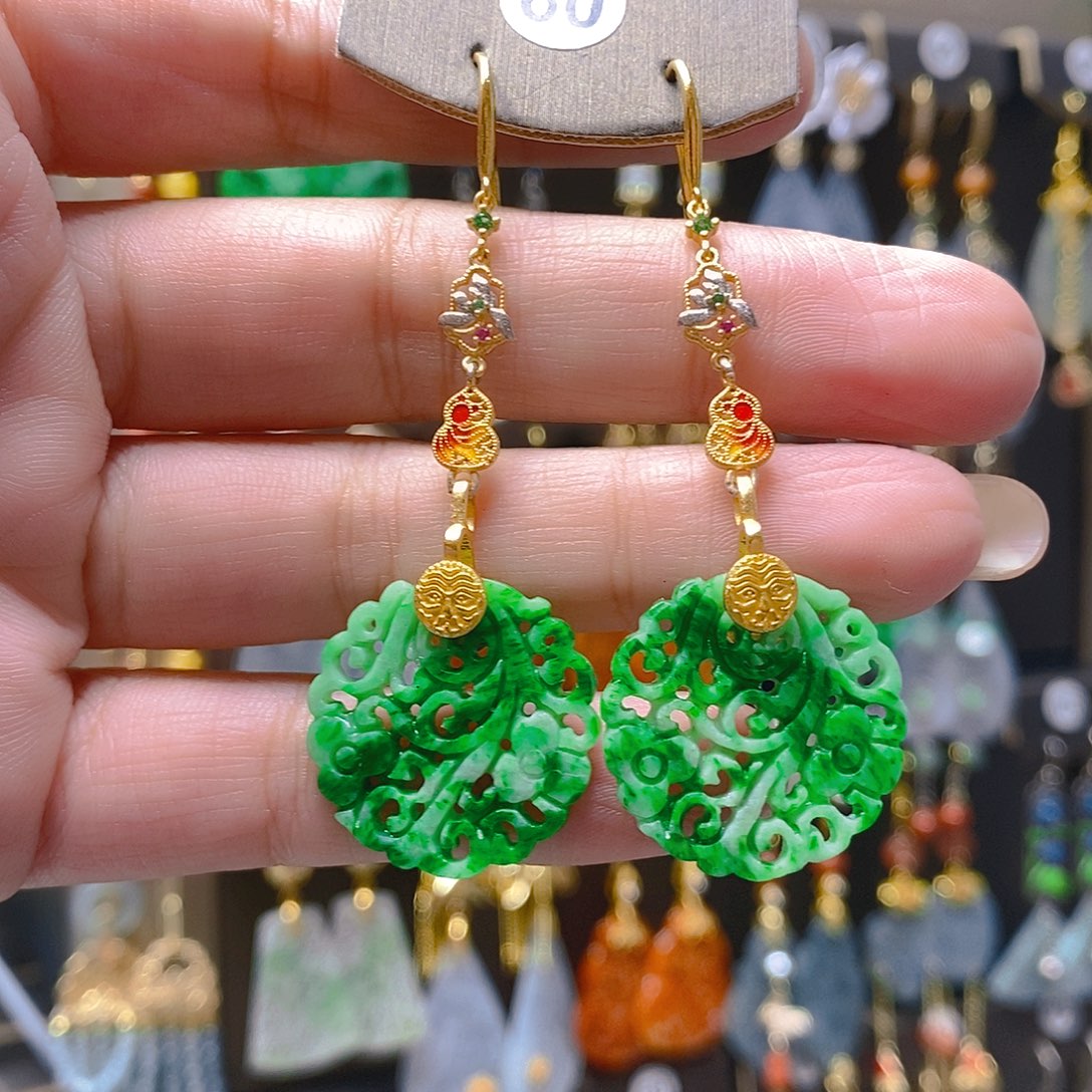 未镶嵌翡翠耳饰翡翠