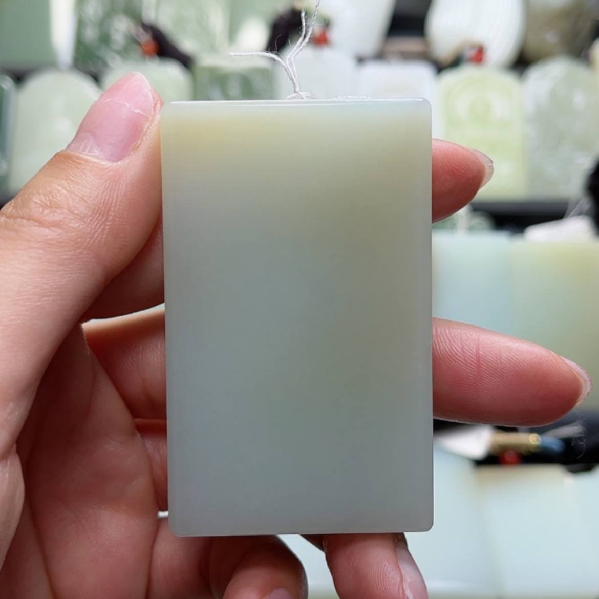 【闪购商品】颈饰未镶嵌和田玉