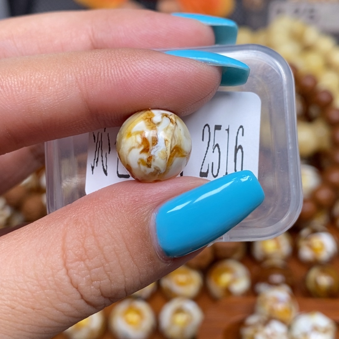 蜜蜡未镶嵌珠宝奇石2516