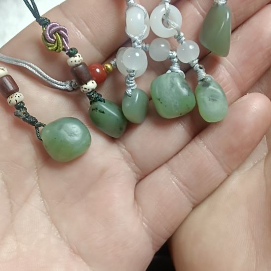 和田玉未镶嵌颈饰拍一发一