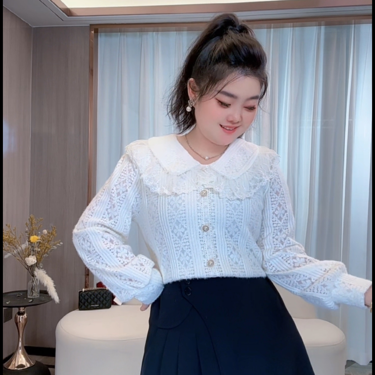2025秋季胖妹妹高端洋气娃娃领减龄百搭蕾丝上衣