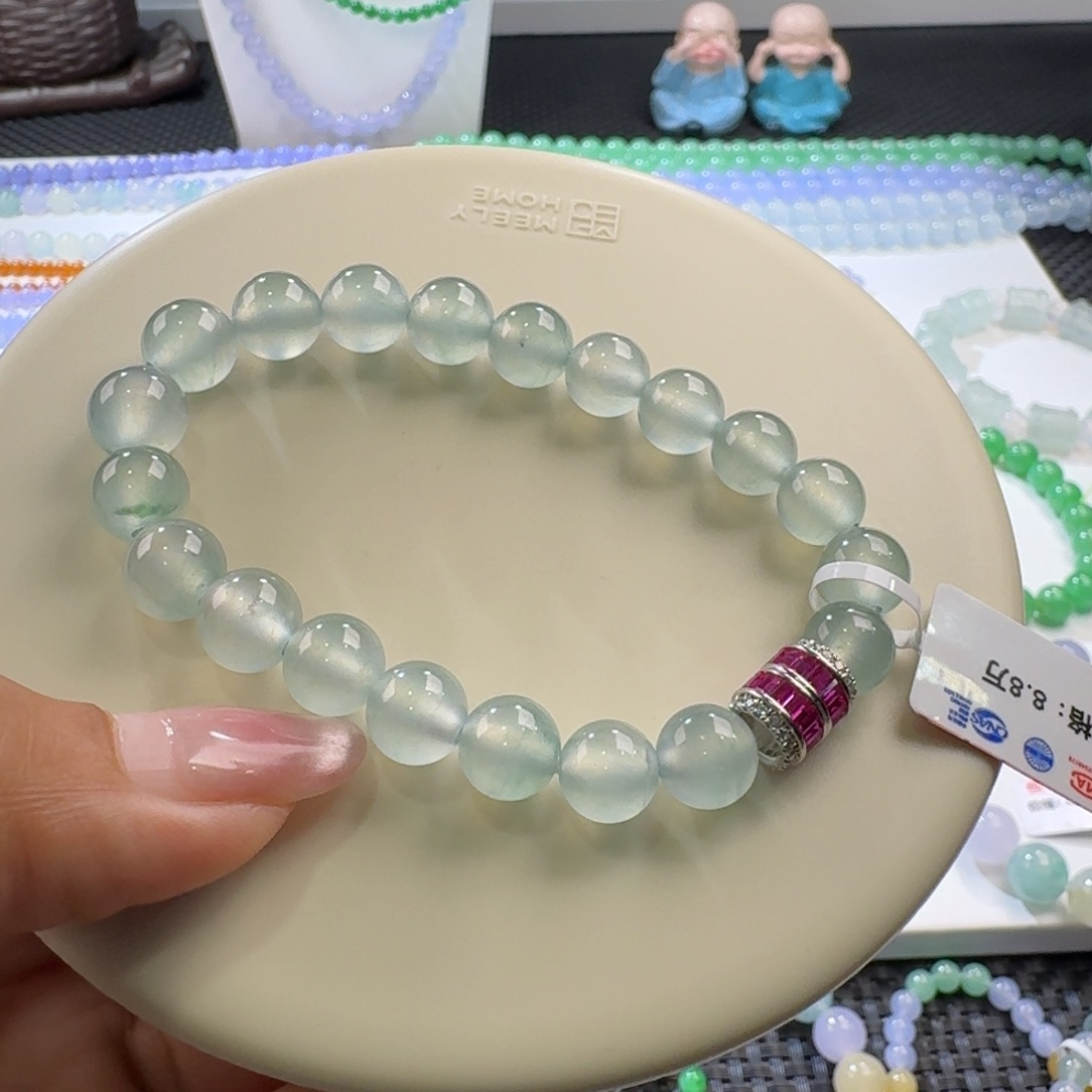 翡翠手链未镶嵌冰玻晴钢卡9+至行至纯！