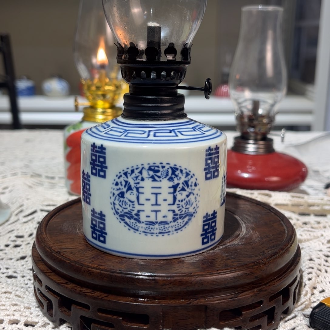 摆件景德镇陶瓷香薰灯