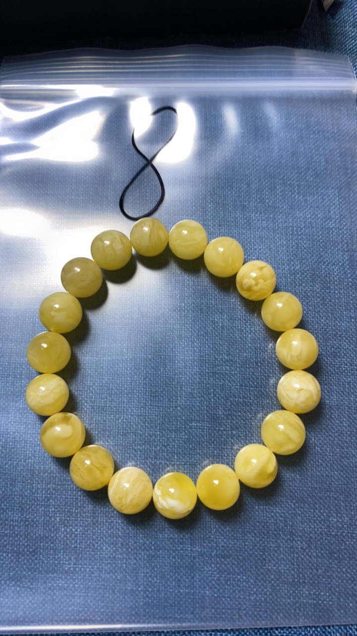 天然蜜蜡白花琥皮10 加圆珠手串