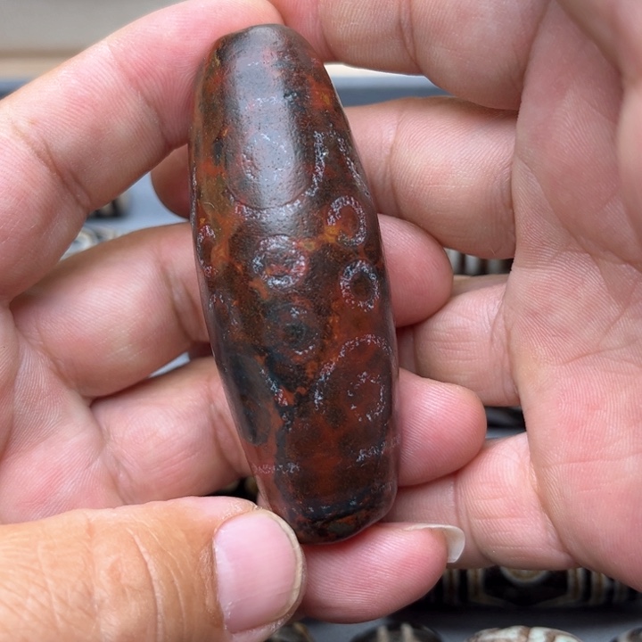 玛瑙/玉髓颈饰未镶嵌自*人