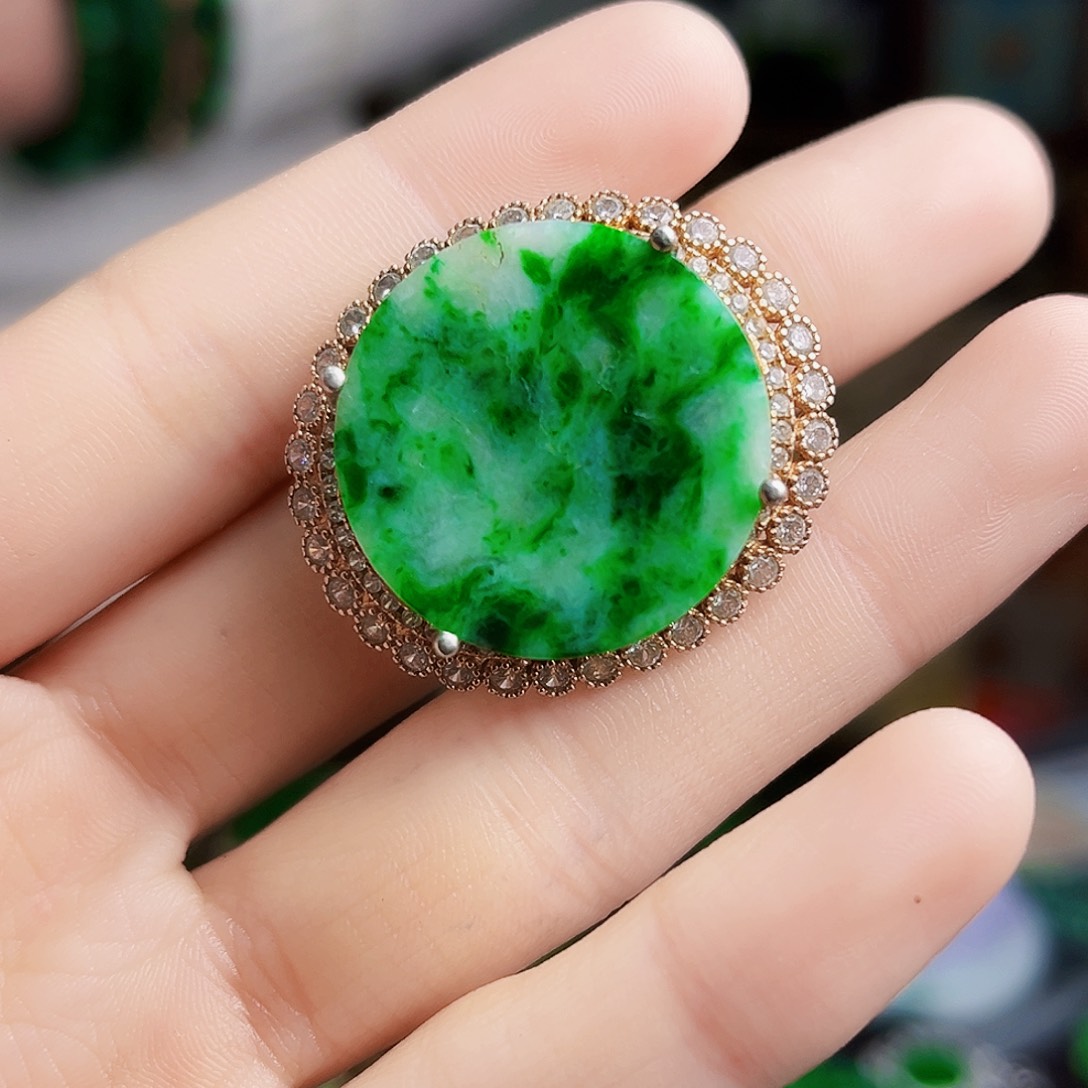 颈饰银S925镶嵌翡翠多样性