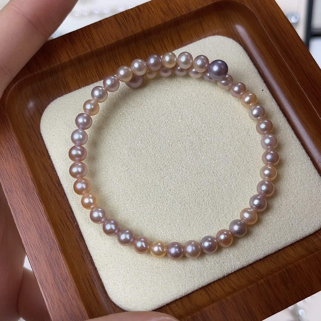 银S925镶嵌淡水珍珠手镯