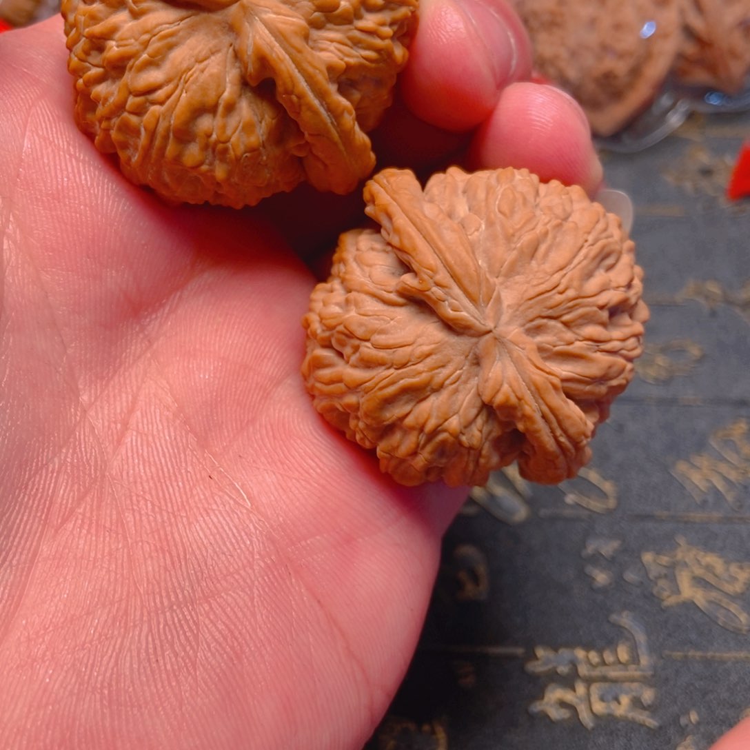 把件文玩核桃林*瑶白狮子