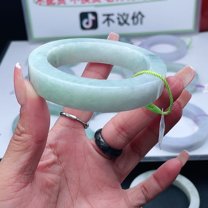 定制翡翠未镶嵌正圈g