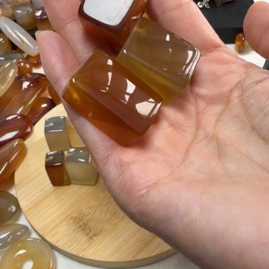 玛瑙/玉髓吊坠(不含链)未镶嵌V*素