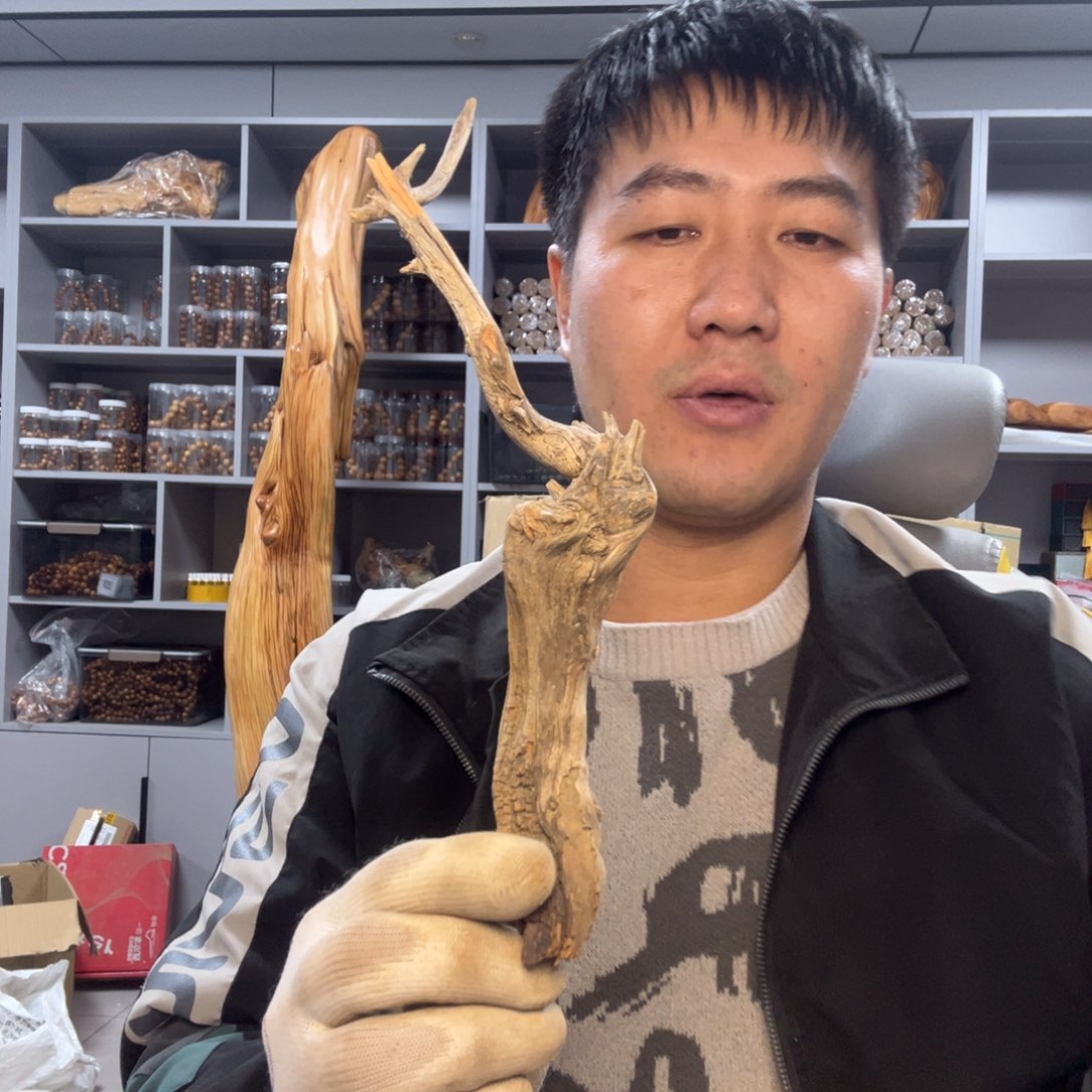 木太行崖柏摆件毛料