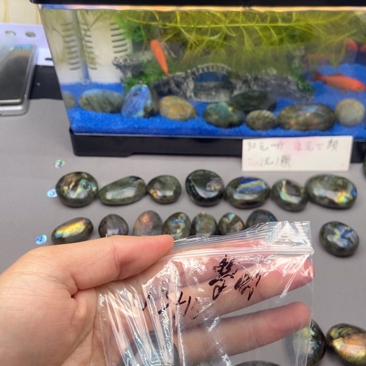 黎***m银S925镶嵌颈饰紫晶