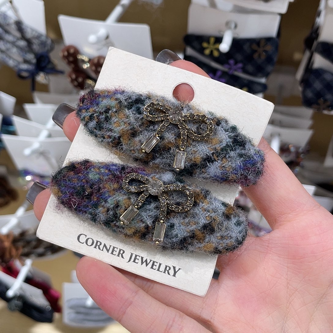 非金属紫色椭圆蝴蝶结