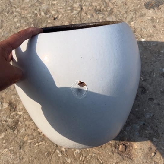 红陶口20高24瑕疵