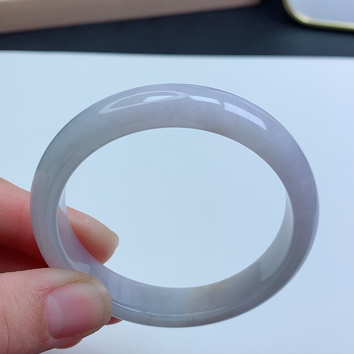 翡翠手镯未镶嵌56-57圈