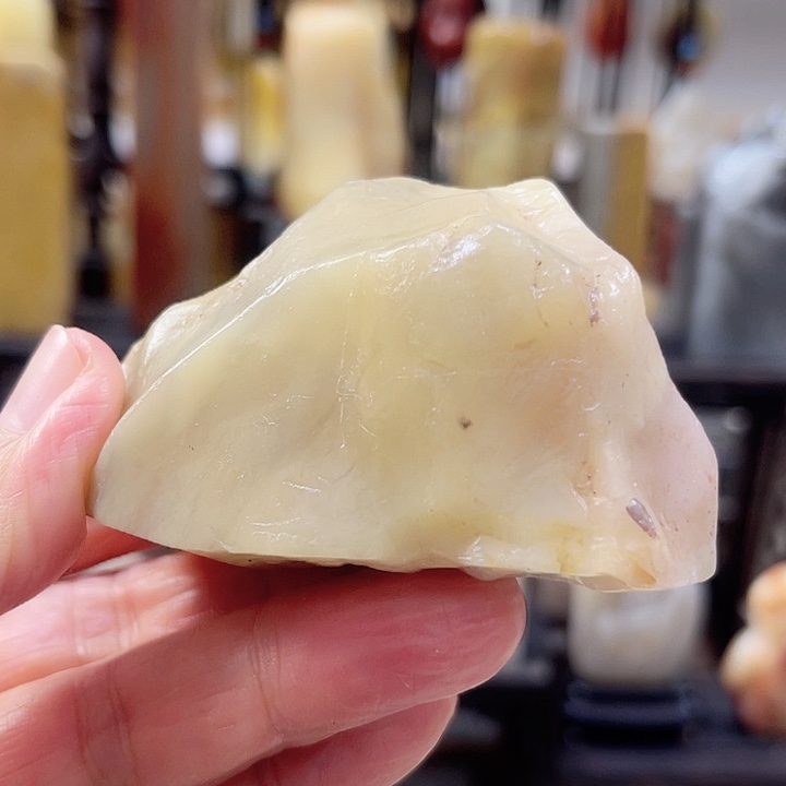 泥塑寿山石原石一个80米