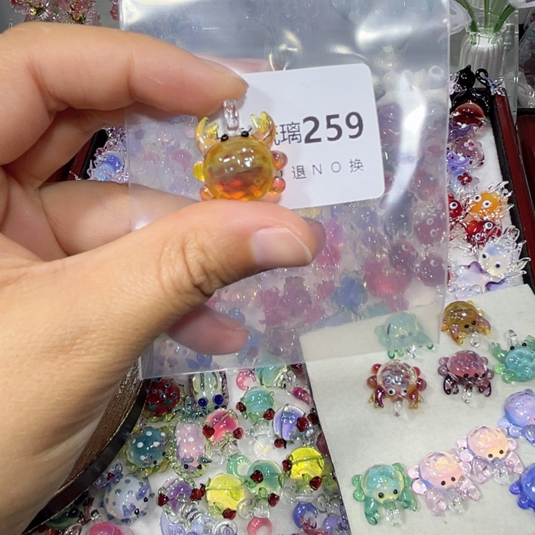 琉璃吊坠(不含链)259彩色螃蟹