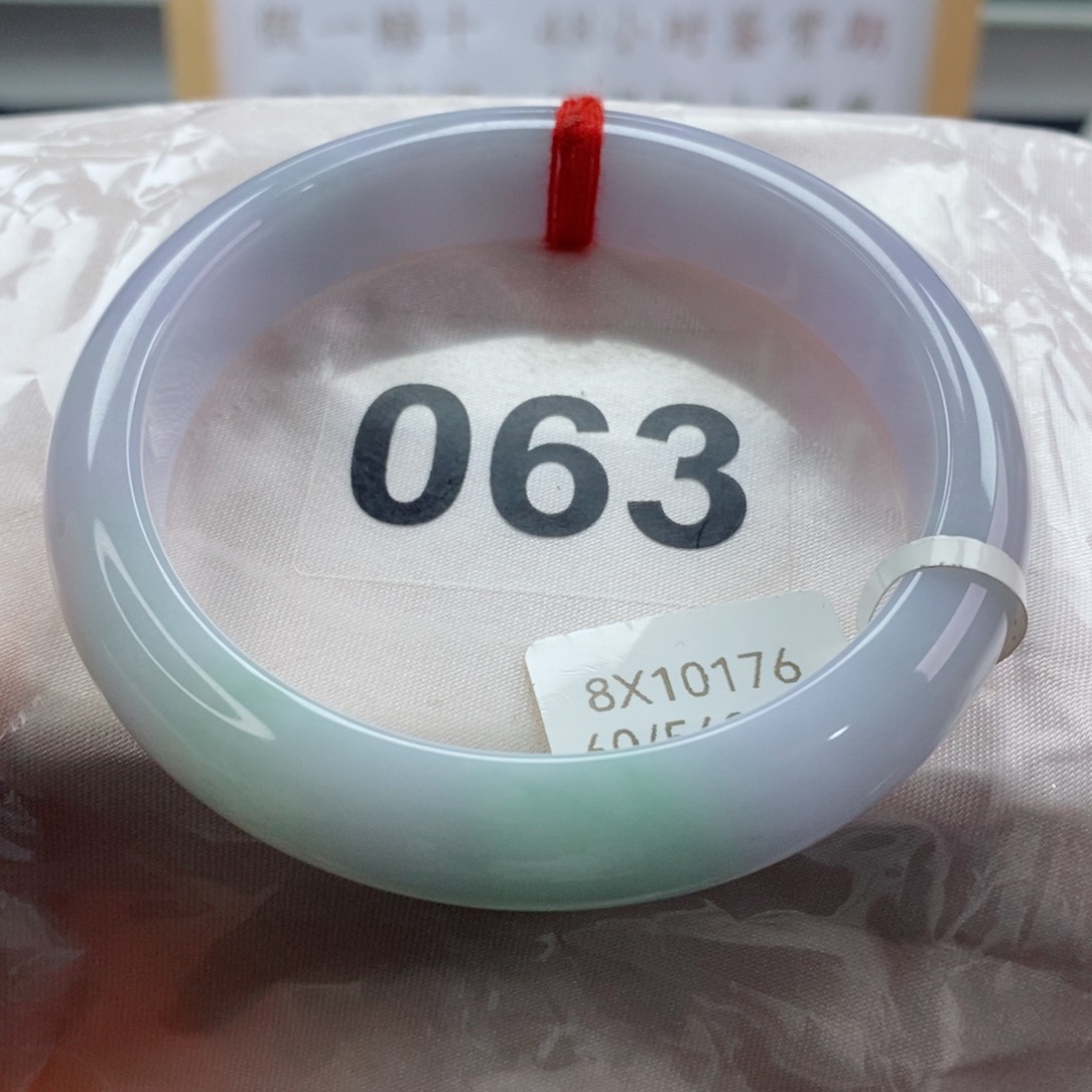 翡翠手镯未镶嵌天然A货翡翠手镯