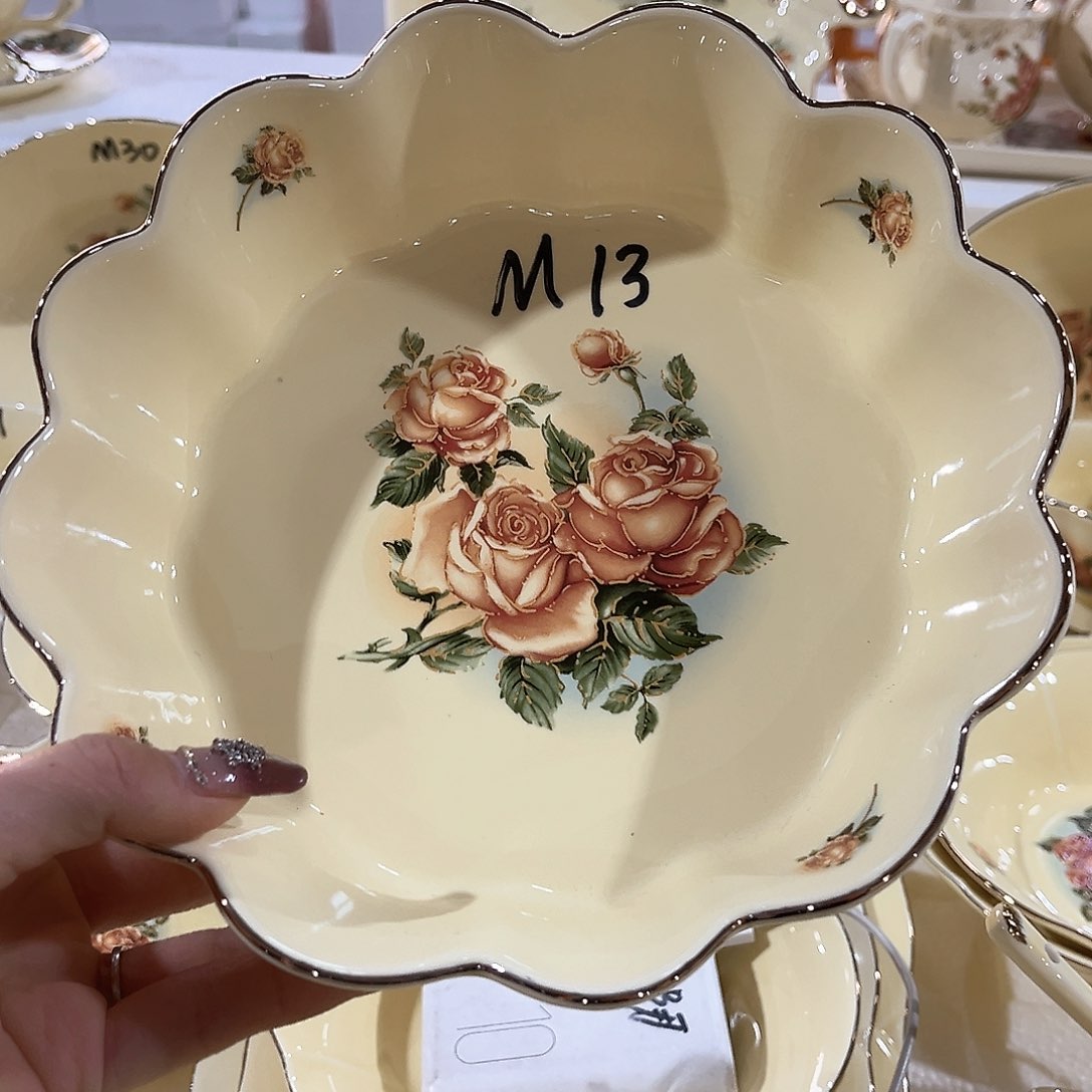 高端陶瓷……………………陶瓷