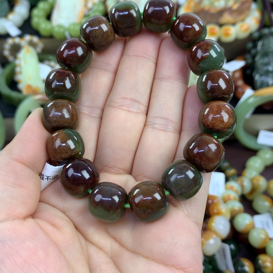 从***8透闪石质玉未镶嵌手串