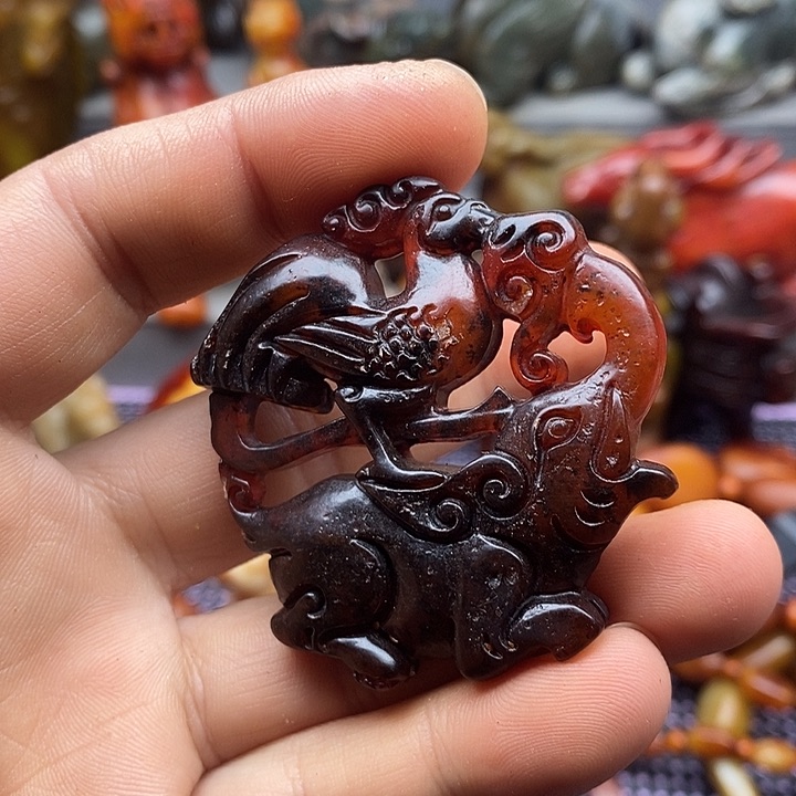 未镶嵌蛇纹石玉颈饰