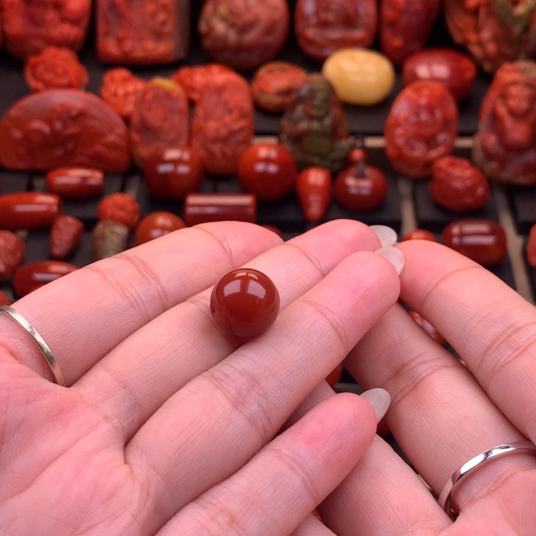 ****a南红玛瑙未镶嵌原矿高品圆珠12.8mm