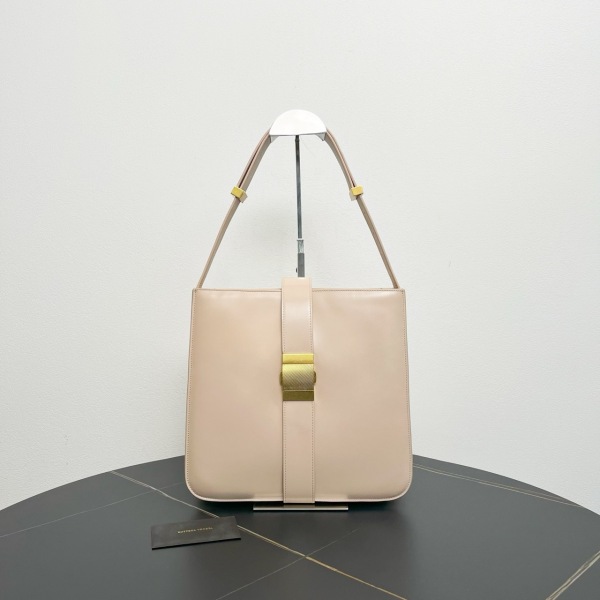 95新/葆蝶家/包包/250225SK0014